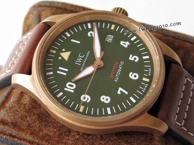 萬國最高複刻手錶 IWC青銅馬克噴火戰機腕表 IWC男表  gjs2121